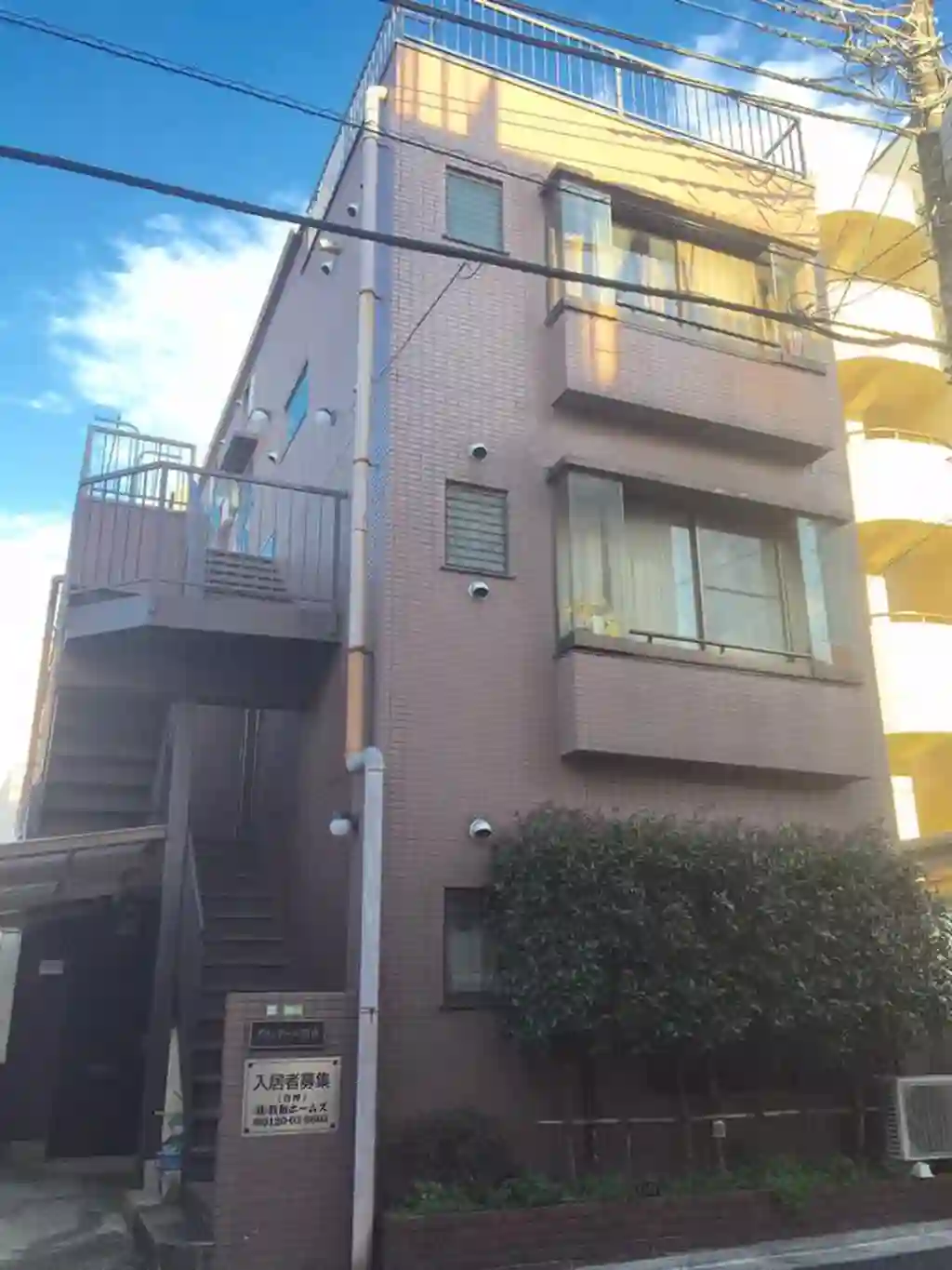 グランドール清水 外観